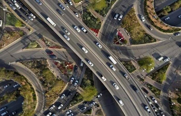 بدء إجراءات نزع ملكية عقارات متعارضة مع مسارات برنامج تطوير محاور الطرق بالرياض