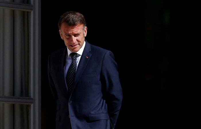 ماكرون يدعو إيران إلى اغتنام محادثات إسلام آباد لخفض التصعيد | عيون الجزيرة