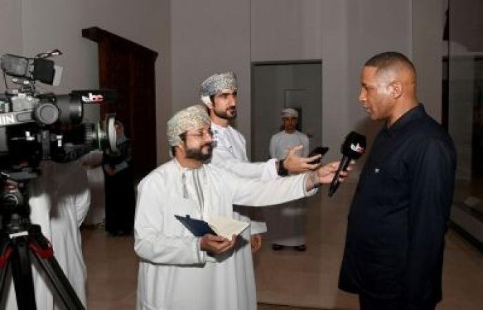 أخبار سلطنة عمان | رئيس بوتسوانا يؤكد عزم بلاده على فتح سفارة في مسقط | عيون الجزيرة الاخبارية عمان