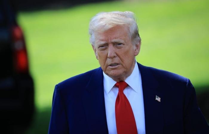 ترامب يعلن فرض حصار بحري على مضيق هرمز بعد فشل التوصل إلى اتفاق مع إيران | عيون الجزيرة