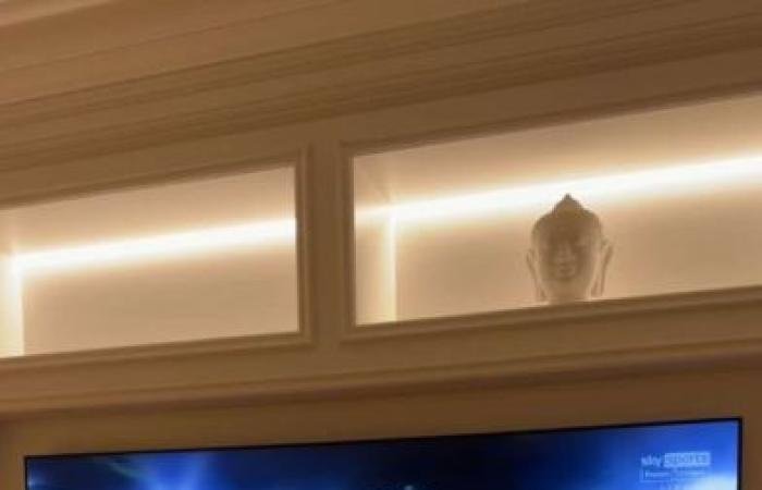 الرياضة الان | هالاند يحتفل بفوز ليدز التاريخي.. وطرد مارتينيز يشعل غضب مانشستر يونايتد | عيون الجزيرة الرياضي