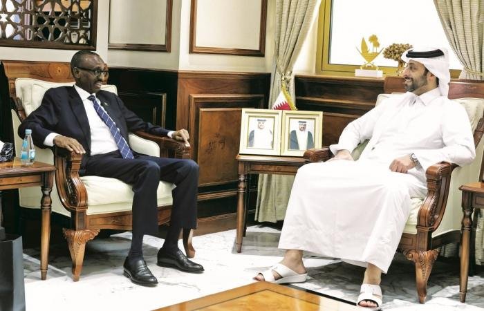 أخبار قطر | وزير البلدية يلتقي سفير جيبوتي | عيون الجزيرة قطر