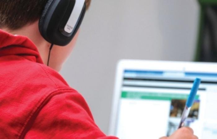 تعليق الدراسة الحضورية يوم غدٍ في جميع مدارس الرياض | عيون الجزيرة