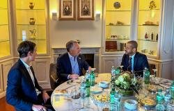 البوسعيدي: انتهاء المباحثات الإيرانية الأميركية الخميس بعد تحقيق «تقدم مهم» | عيون الجزيرة