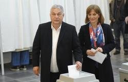 المجر تصوت في انتخابات قد تنهي حكم أوربان المستمر منذ 16 عاماً | عيون الجزيرة