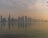 أخبار قطر | طقس معتدل الحرارة نهارا وتحذير من رؤية أفقية متدنية على بعض مناطق الساحل | عيون الجزيرة قطر