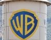 "فيتش" تخفض تصنيف "باراماونت" بعد استحواذ "وارنر بروس" الضخم