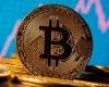 البيتكوين تفشل مجدداً في الصمود فوق 70 ألف دولار