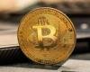 "بيتكوين" تتراجع إلى 68 ألف دولار مع استمرار عدم اليقين