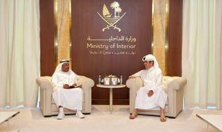 أخبار قطر | وكيل وزارة الداخلية يجتمع مع مدير هيئة إدارة الطوارئ بالإمارات | عيون الجزيرة قطر