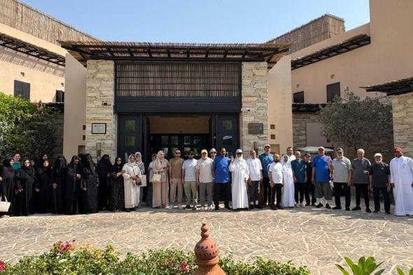 الامارات الان | رحلة إنسانية وثقافية لكبار المواطنين إلى عُمان | عيون الجزيرة الامارات